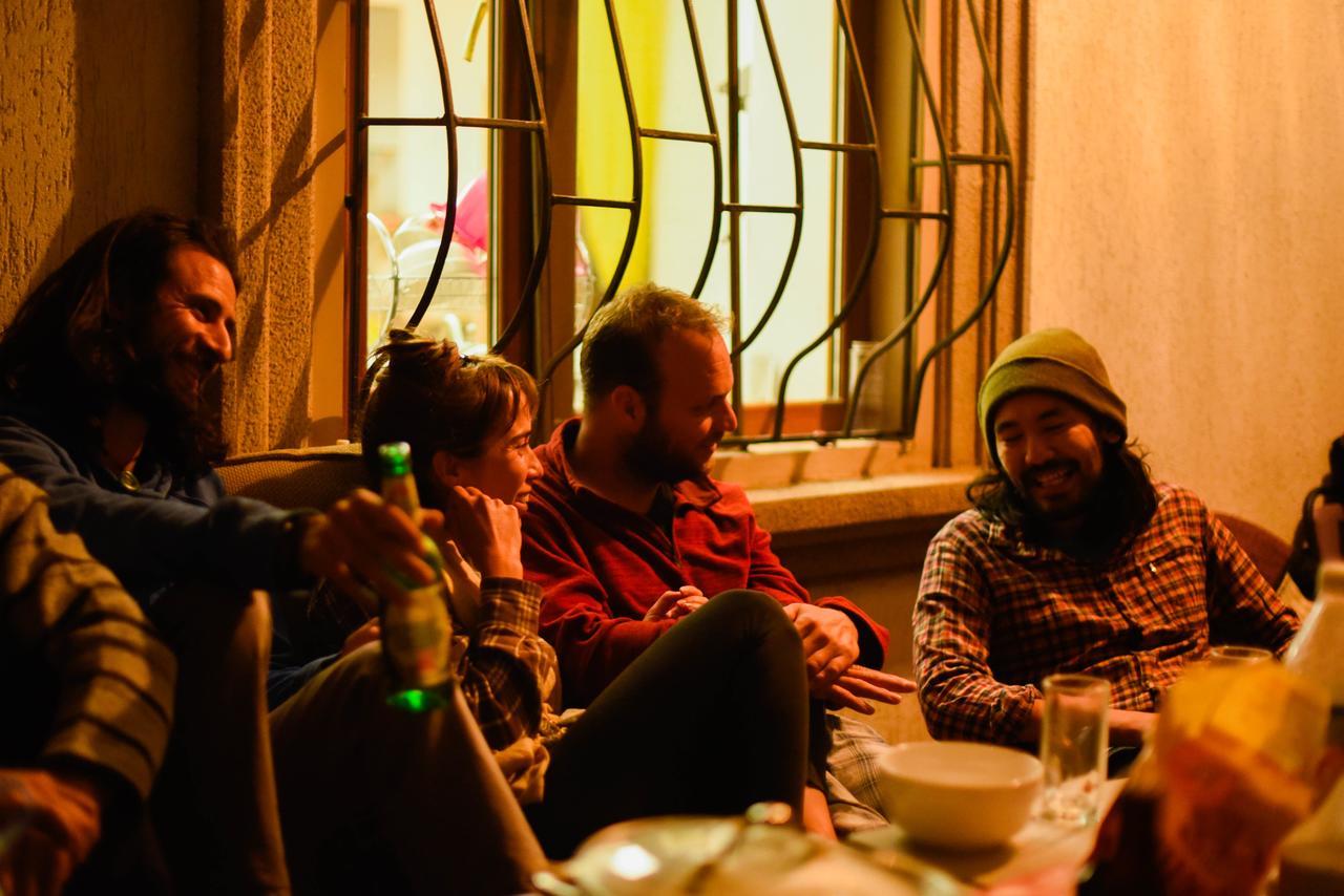 "European" Backpackers Hostel In Almaty Exterior photo
